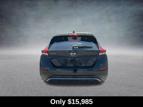 Used 2023 Nissan Leaf S FWD image 4