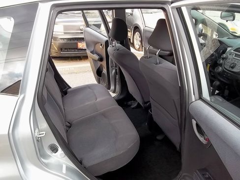 Used 2011 Honda Fit image 11