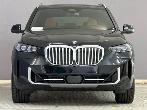 New 2026 BMW X5 sDrive40i image 6
