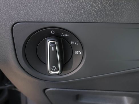 Certified 2024 Volkswagen Tiguan SE R-Line image 18