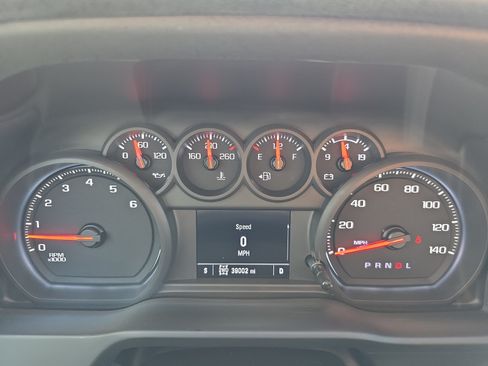 Used 2024 Chevrolet Silverado 2500 Custom w/ Custom Value Package AWD/4WD image 25