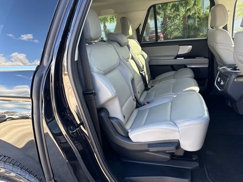 Certified 2025 Ford Expedition Max Active image 29