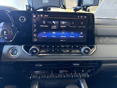 Certified 2024 Chevrolet Colorado ZR2 w/ ZR2 Bison Edition image 13