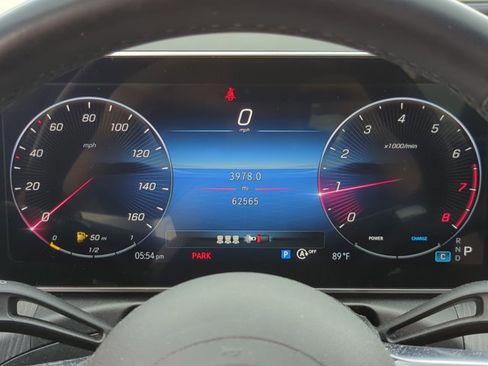 Used 2023 Mercedes-Benz C 300 Sedan image 10