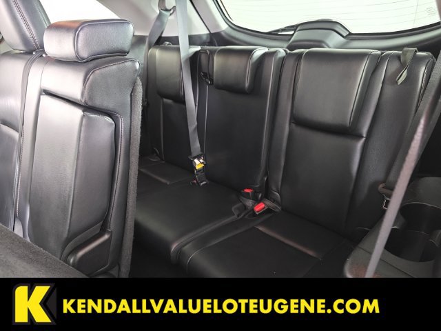 Used 2019 Toyota Highlander XLE w/ Protection Package #3 AWD/4WD image 28