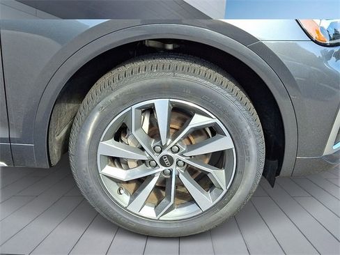 Certified 2023 Audi Q5 2.0T Premium Plus w/ Premium Plus Package image 8