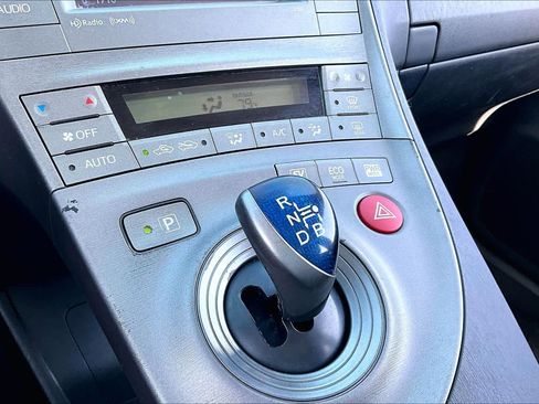 Used 2015 Toyota Prius Persona Series image 31