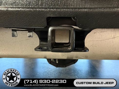 Used 2023 Jeep Wrangler Unlimited Rubicon 392 AWD/4WD image 32