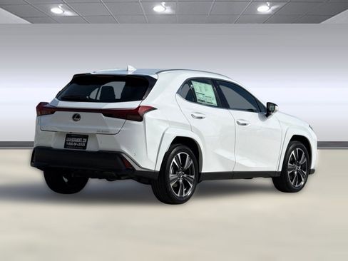 New 2026 Lexus UX 300h FWD image 9