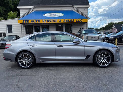 Used 2025 Genesis G70 2.5T RWD image 1
