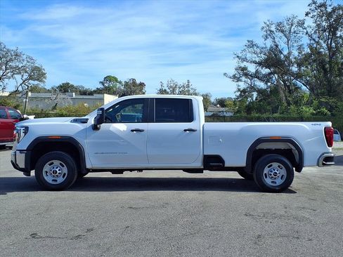 Used 2024 GMC Sierra 2500 Pro w/ Convenience Package image 4