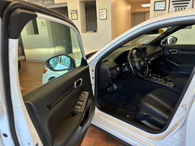 Used 2024 Honda Civic Sport image 9