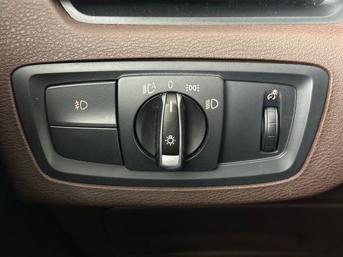 Used 2016 BMW X1 xDrive28i AWD/4WD image 8