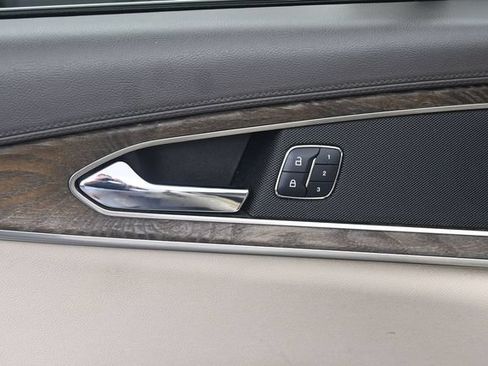 Used 2018 Lincoln MKX Reserve w/ Lincoln MKX Climate Package AWD/4WD image 10