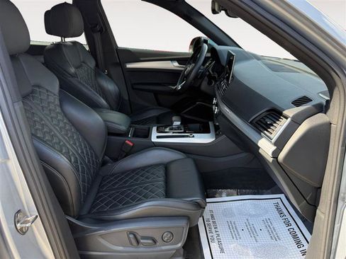 Used 2021 Audi SQ5 Premium Plus w/ Premium Plus Package image 16