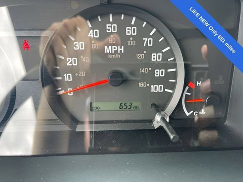 Used 2024 Chevrolet Low Cab Forward RWD image 19