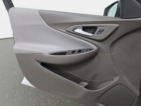 Used 2021 Chevrolet Malibu LT image 27