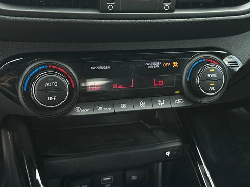 Certified 2023 Kia Forte GT-Line w/ GT-Line Premium Package FWD image 29