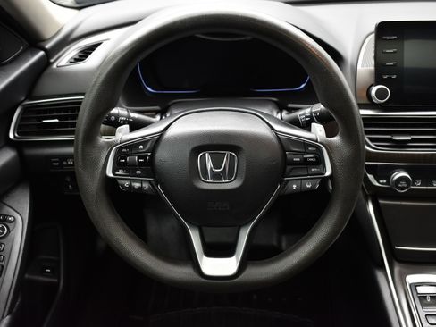 Used 2018 Honda Accord EX image 14