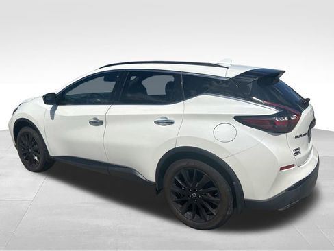 Used 2024 Nissan Murano SV w/ SV Midnight Edition Package FWD image 3
