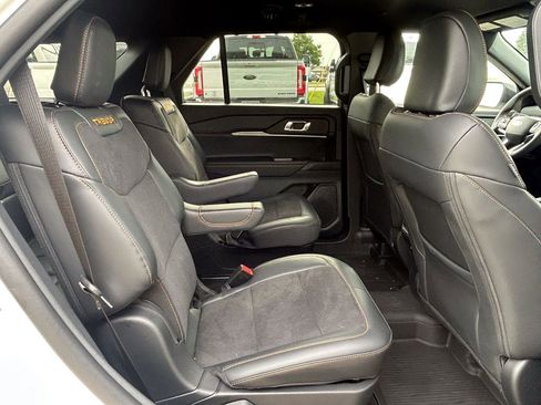 Used 2026 Ford Explorer Tremor w/ Tremor Convenience Package AWD/4WD image 21
