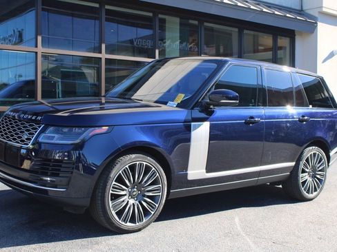 Used 2022 Land Rover Range Rover P525 Westminster Edition image 2