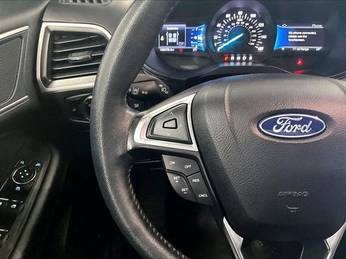 Used 2023 Ford Edge SEL image 23