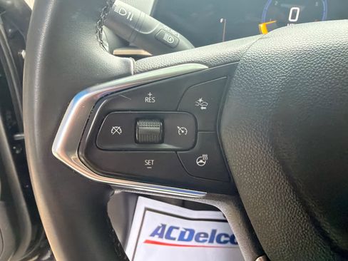 Used 2025 Chevrolet Trax ACTIV w/ Driver Confidence Package FWD image 16