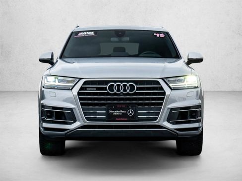 Used 2019 Audi Q7 3.0T Premium Plus w/ Premium Plus Package AWD/4WD image 2