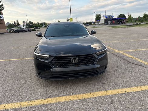 Used 2023 Honda Accord Sport image 13