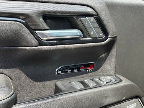 Used 2022 GMC Sierra 1500 AT4 w/ AT4 Preferred Package AWD/4WD image 27