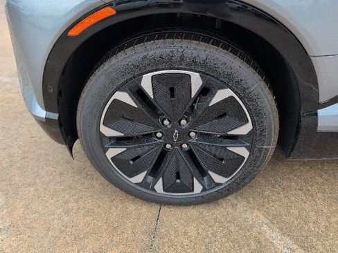 New 2026 Chevrolet Blazer EV RS w/ Super Cruise Package image 3