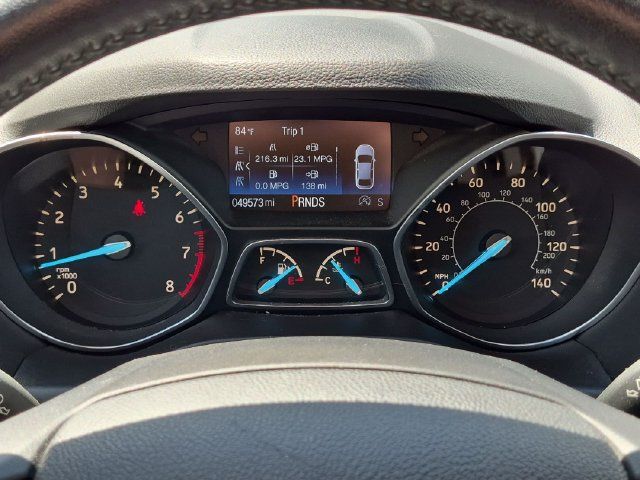 Used 2017 Ford Escape Titanium FWD image 13