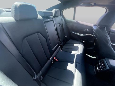 Used 2025 BMW 330i Sedan RWD image 18