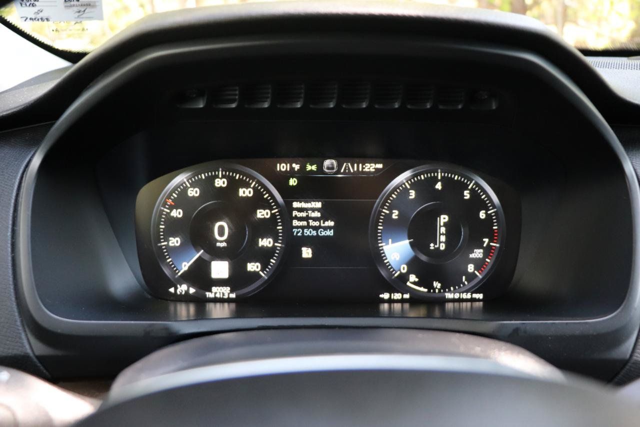 Used 2019 Volvo XC90 T6 Momentum AWD/4WD image 14