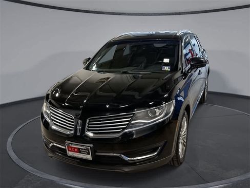 Used 2017 Lincoln MKX Reserve w/ Lincoln MKX Climate Package image 1