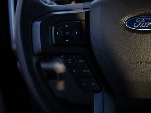 Used 2022 Ford F350 XLT w/ XLT Value Package image 17