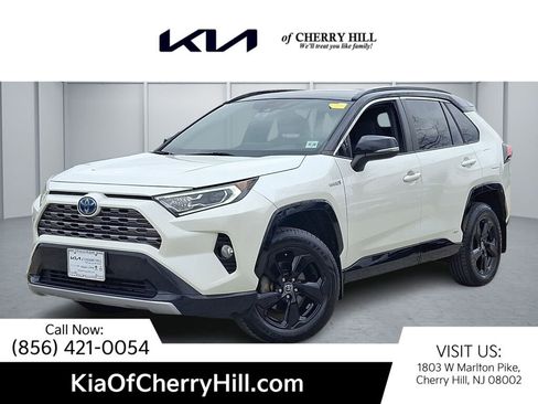 Used 2021 Toyota RAV4 XSE image 1