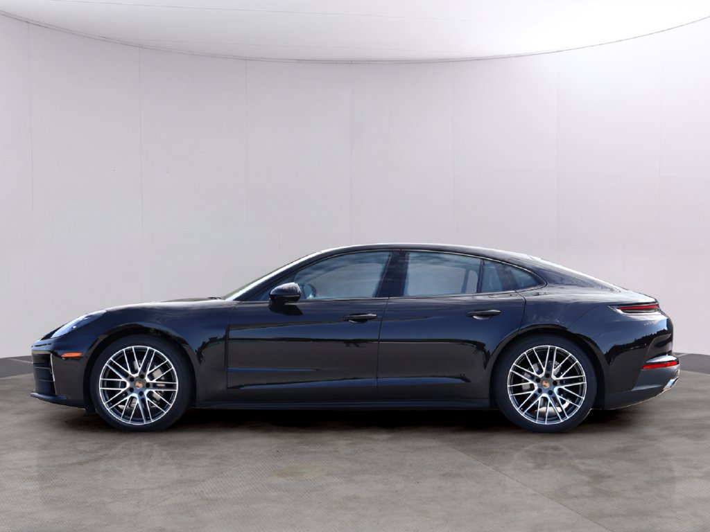 New 2026 Porsche Panamera image 2