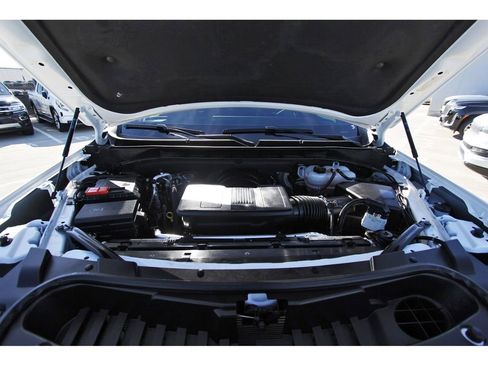 Used 2025 Cadillac Escalade ESV Sport w/ Touring Package image 33