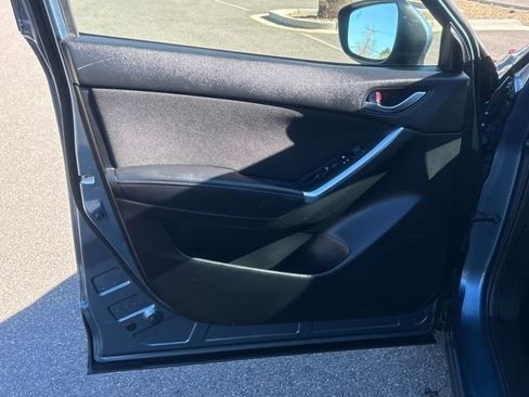 Used 2016 MAZDA CX-5 Touring image 11