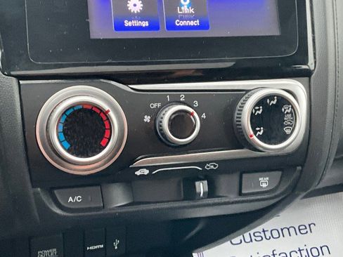 Used 2015 Honda Fit EX image 22