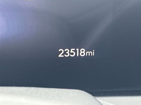 Certified 2024 Buick Envista Sport Touring w/ Convenience I Package image 12