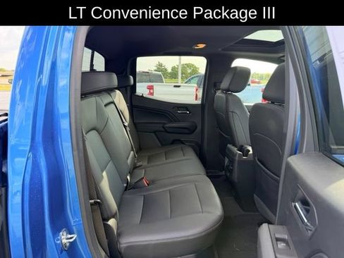 Used 2023 Chevrolet Colorado LT w/ LT Convenience Package III AWD/4WD image 10