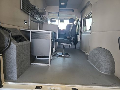 Used 2021 RAM ProMaster 1500 FWD image 3