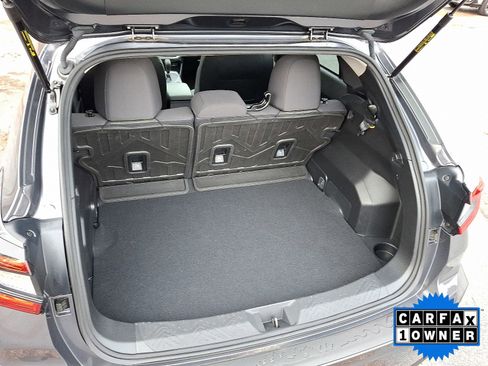 Certified 2024 Subaru Crosstrek 2.0i Premium image 39