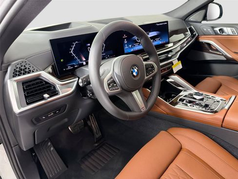 New 2026 BMW X6 xDrive40i w/ Executive Package AWD/4WD image 17