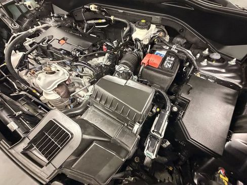Certified 2024 Honda HR-V EX-L image 11