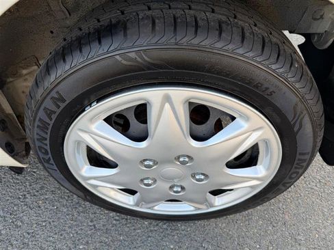 Used 2017 Chevrolet Spark LS image 28