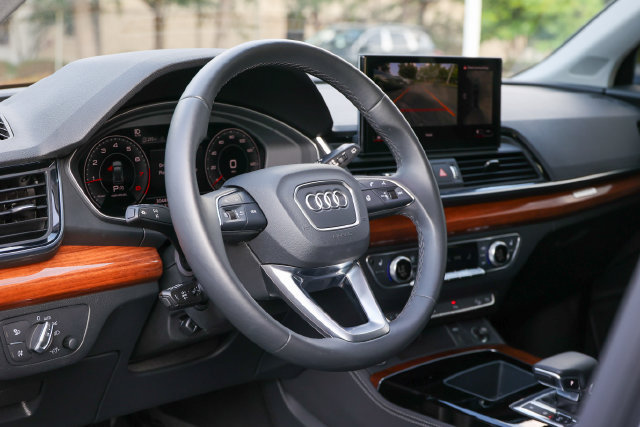 Certified 2023 Audi Q5 2.0T Premium Plus w/ Premium Plus Package AWD/4WD image 27